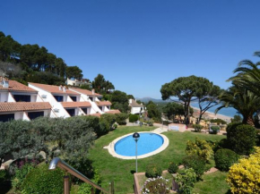 Spacious apartment in Begur